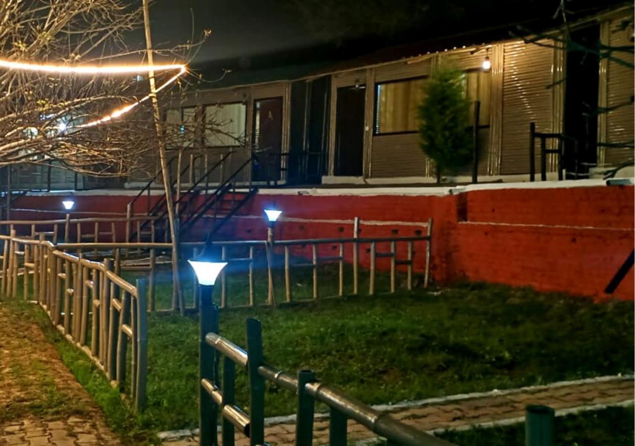 Bamboo Junction Resort - Kanatal, Valley & Mountain View Dhanaulti Buitenkant foto