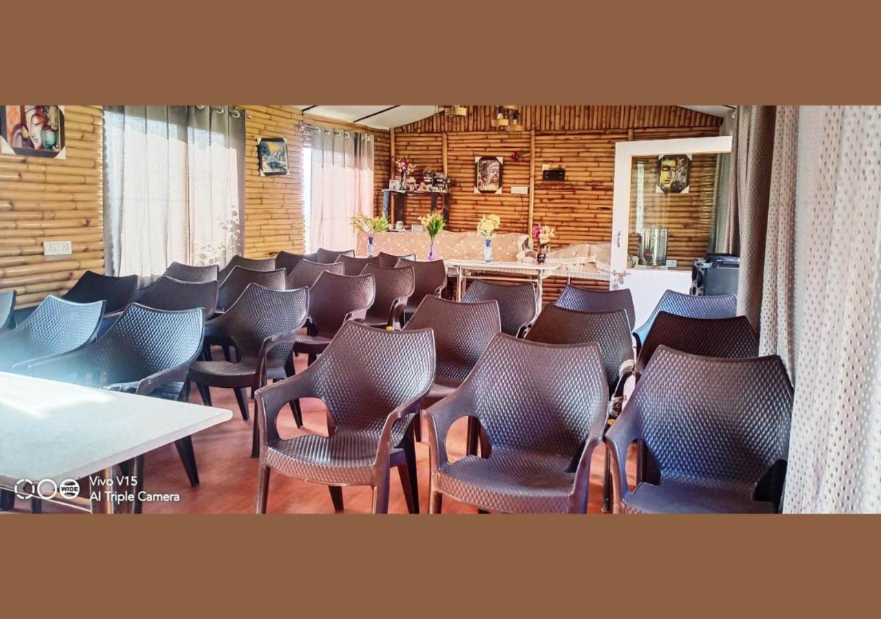Bamboo Junction Resort - Kanatal, Valley & Mountain View Dhanaulti Buitenkant foto